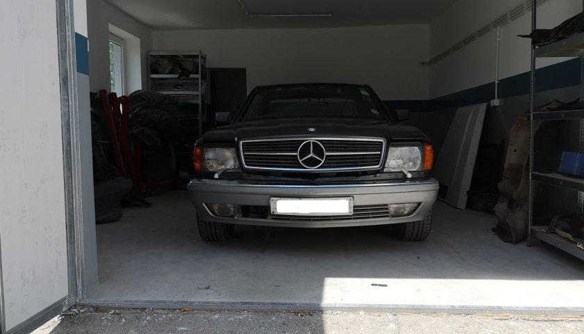 Mercedes Benz SEC 560